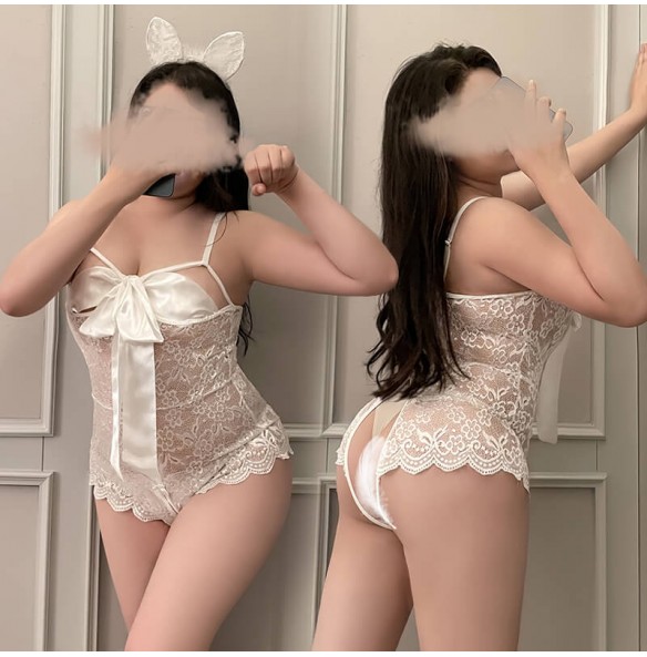 FEE ET MOI - Lace Strap Open Crotchless Bodysuit (Plus Size - White) FEE ET MOI - Lace Strap Open Crotchless Bodysuit (Plus Size - White)
